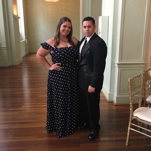 Meet your Posher, Nitasha - Picture 3 of 6